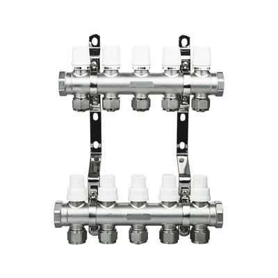 La tubulure d'alimentation en eau d'OEM a adapté la tubulure aux besoins du client en laiton de valve